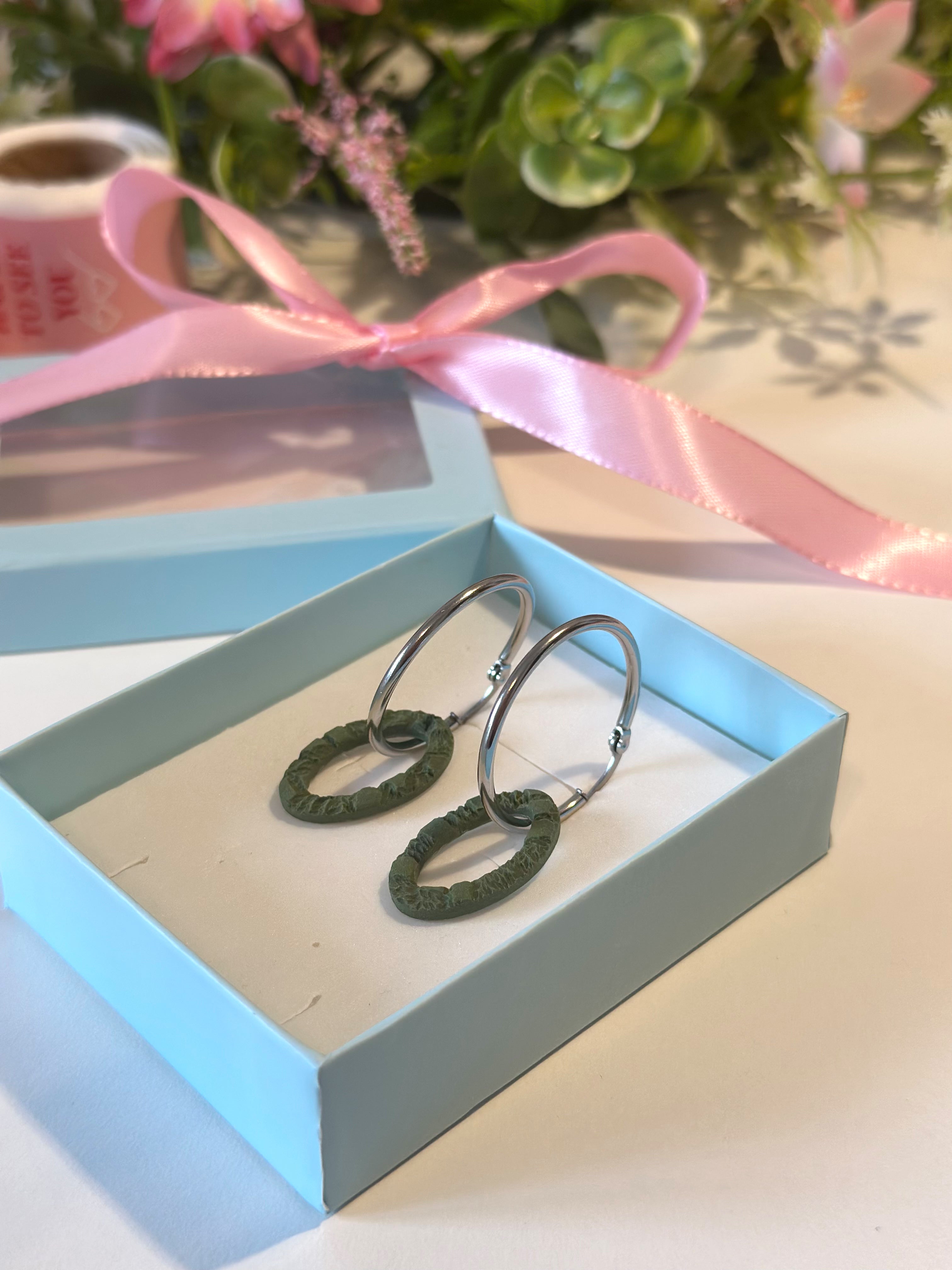 Color Ring - maslinasto zelena (srebrni ring)