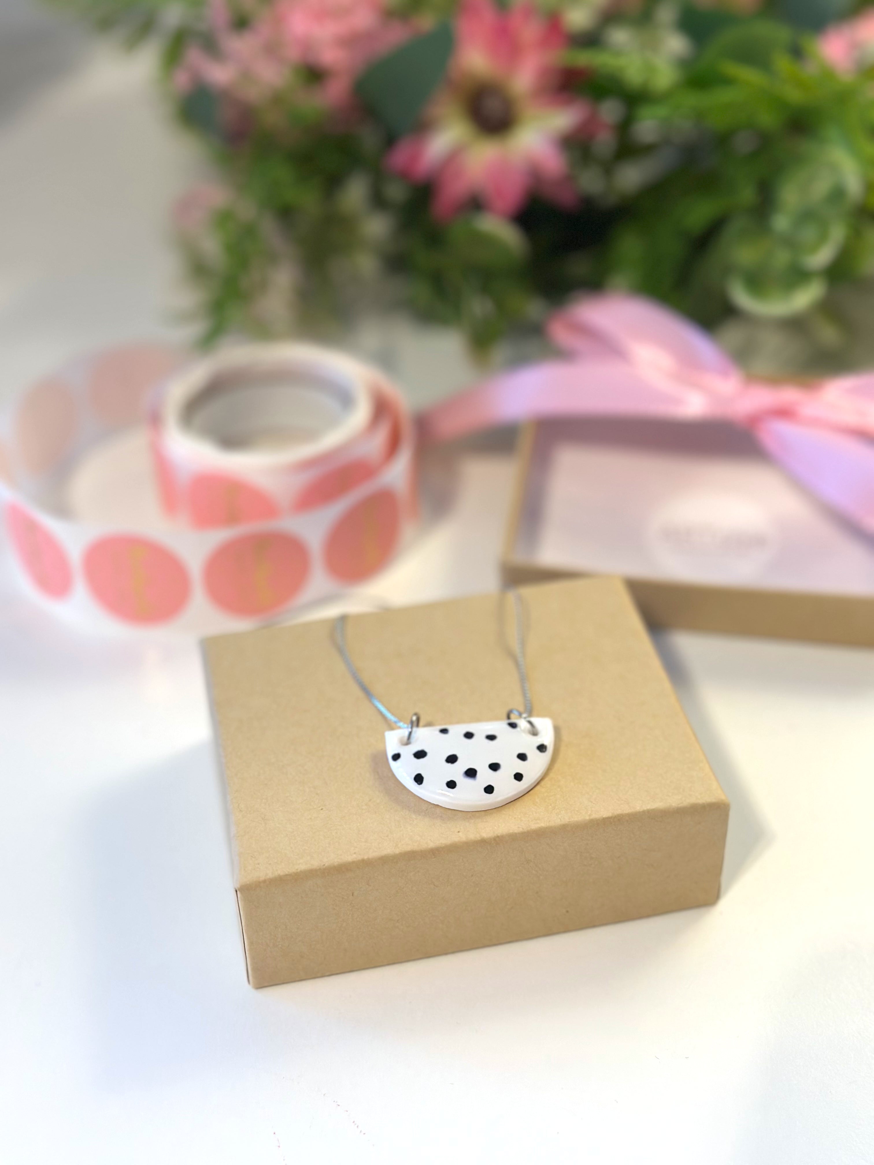Dots