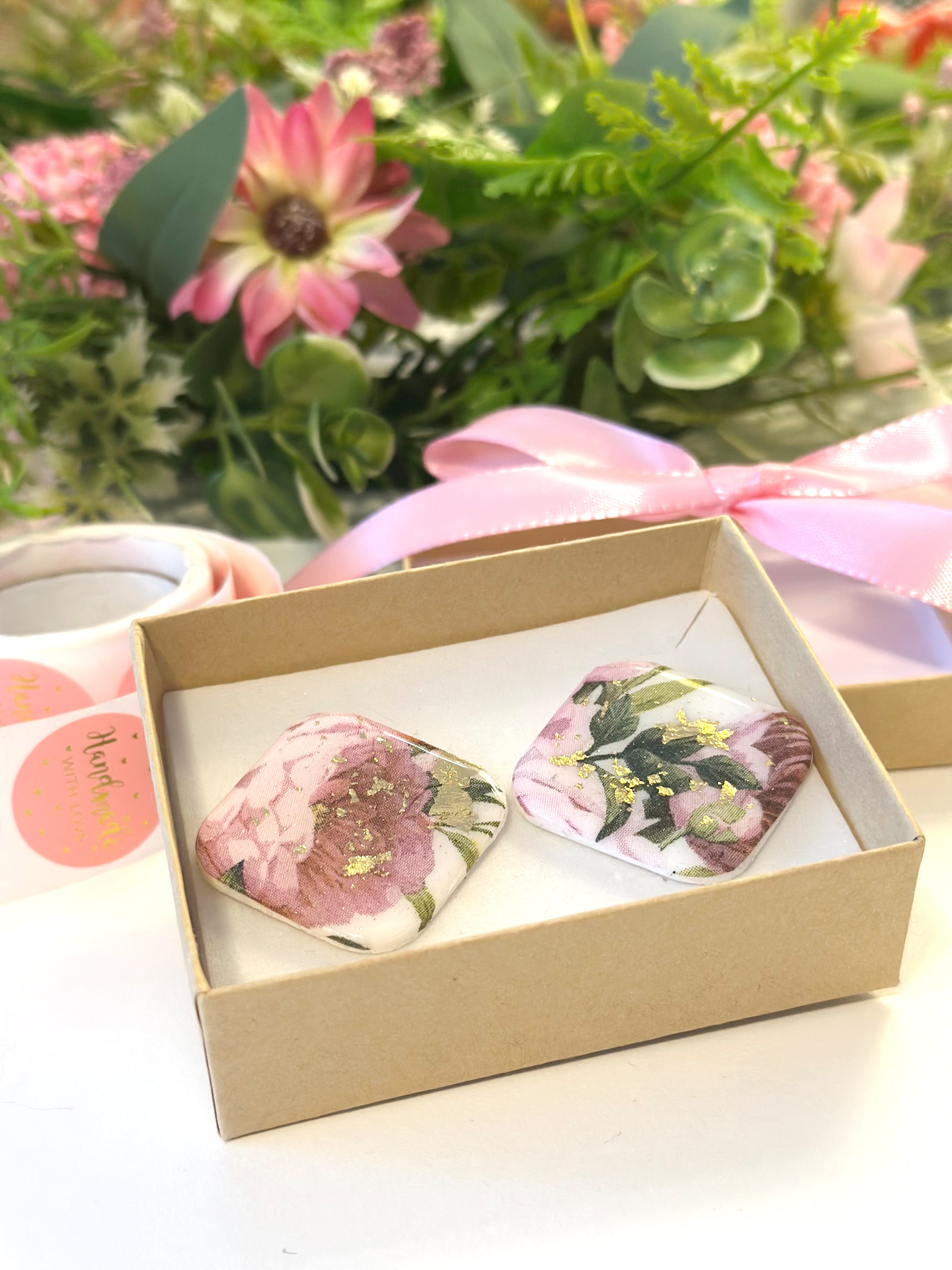 Floral Cubes