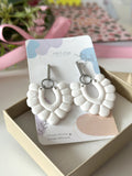 White Dangle